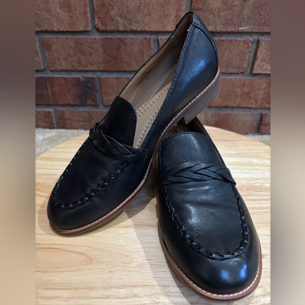 EARTH BLACK LEATHER BRAIDED CLASSIC LOAFERS EDIE STYLE EASY SLIP ON SHOES SZ 9.5